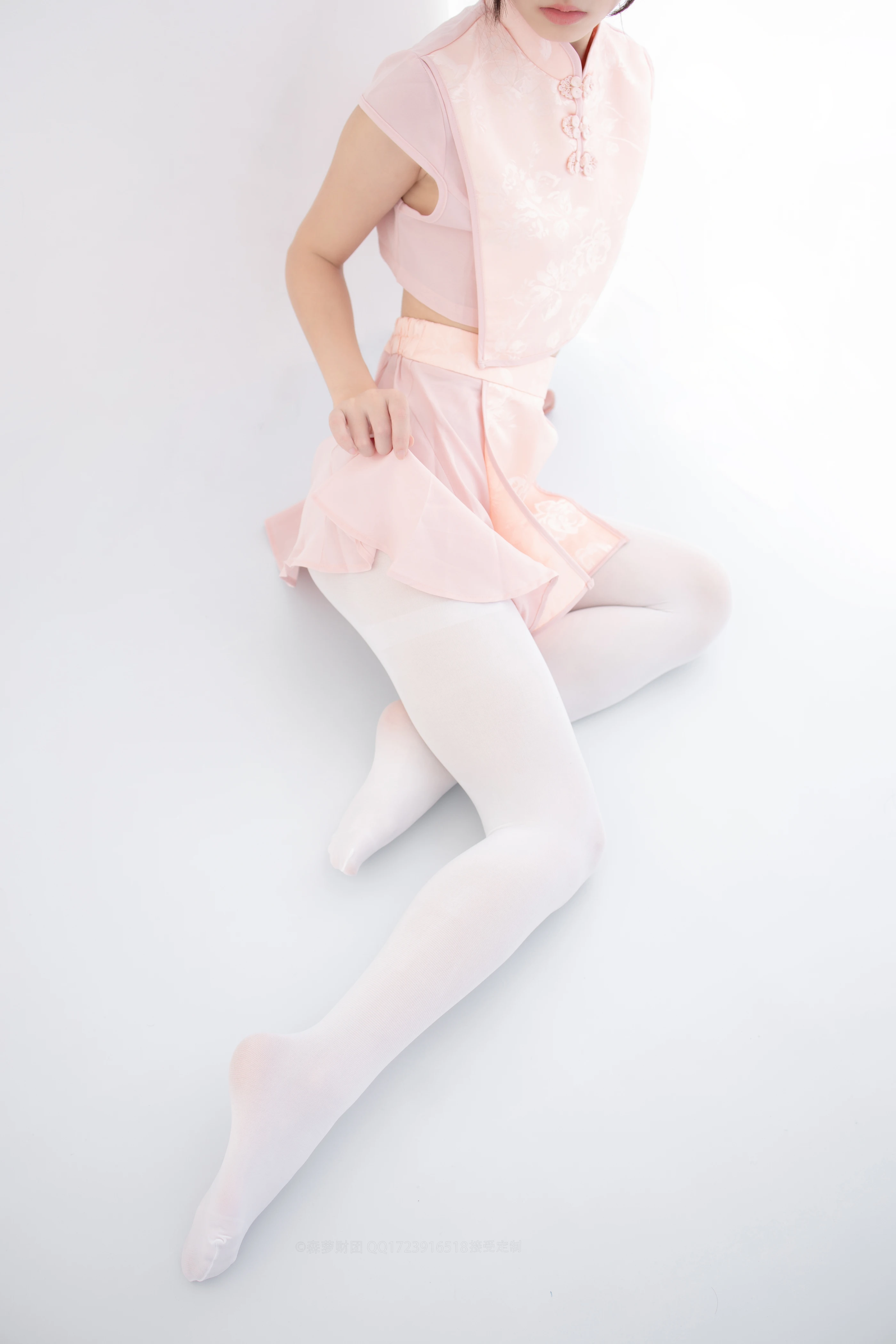 森萝财团 X-052 [66P 1V]插图1